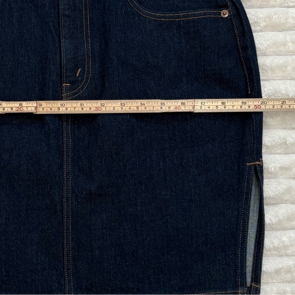 ABERCROMBIE & FITCH Denim Skirt Mid Rise Dark Wash NWT Size 28 - Picture 9 of 10